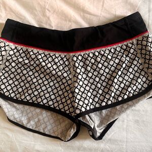 lululemon Speed Shorts - Soul Geo Silver Spoon